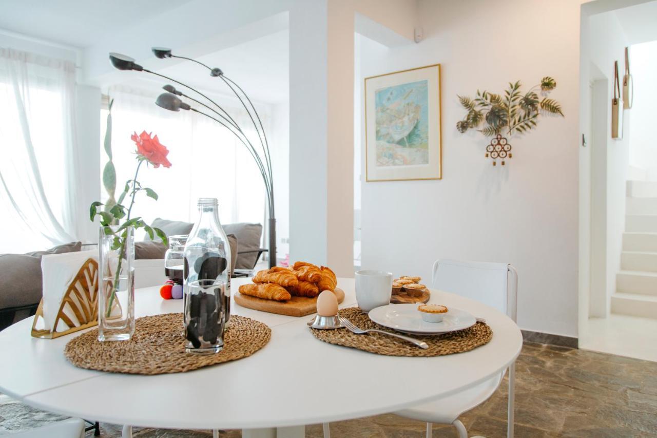 פאראלימני Island Home Seaside Villa מראה חיצוני תמונה